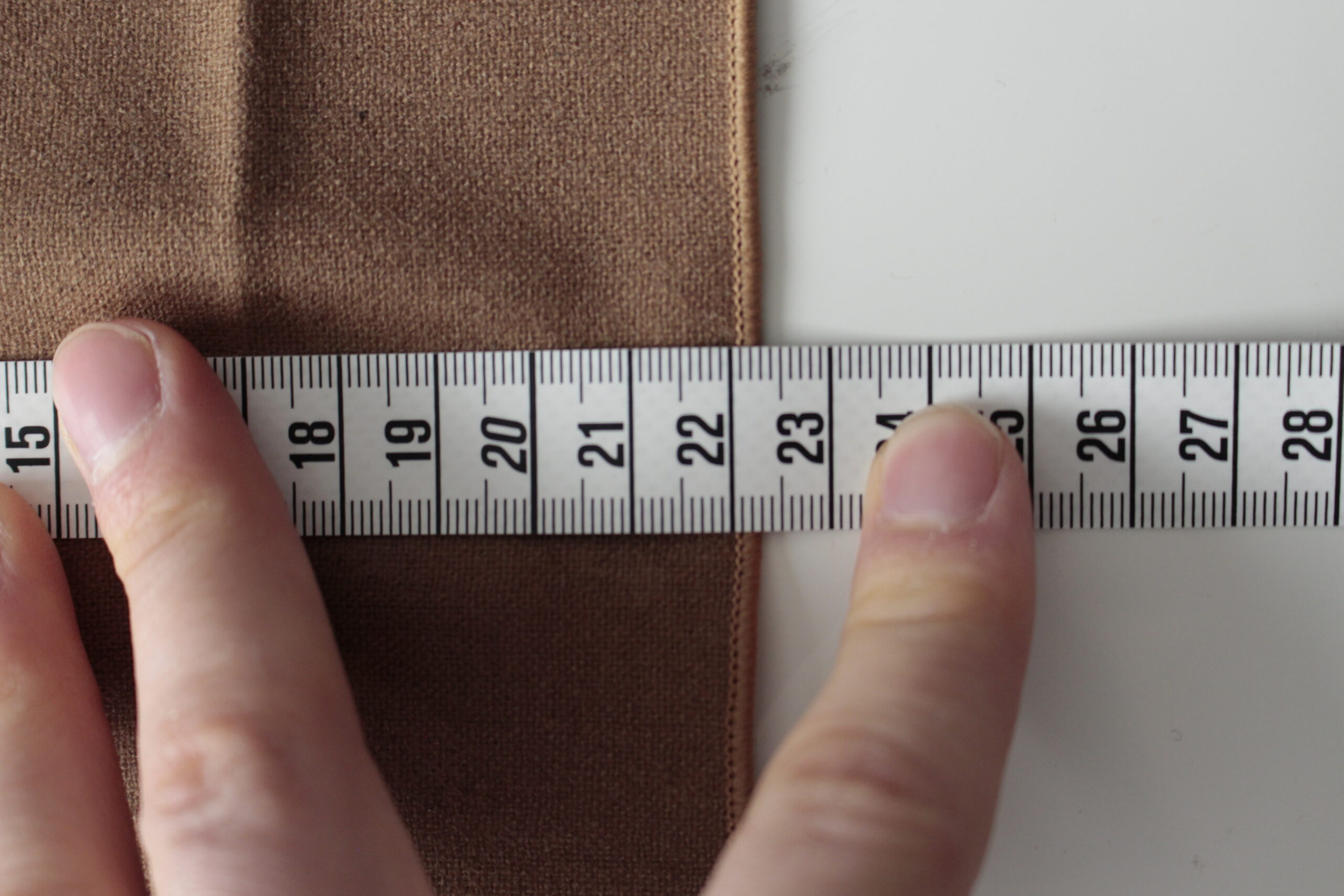 Pochette de costume en laine marron / camel – Image 5